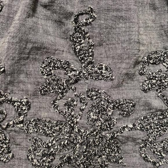 NEW STOOSHY Women Gray Chambray Elastic Waist Shag Applique Mini Skirt w Pockets - Picture 6 of 10